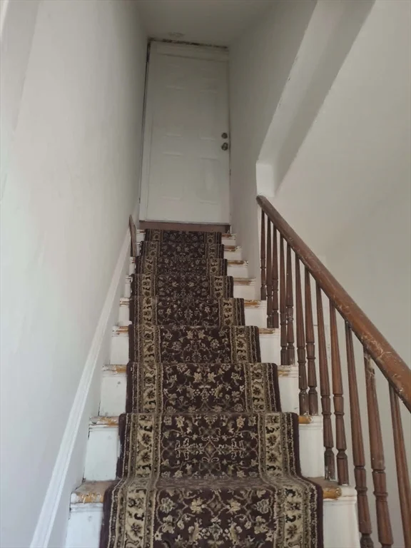 4 bed, 1 bath apartment for rent at 20 Temple St Unit 1, Fitchburg — photo 33 of 38