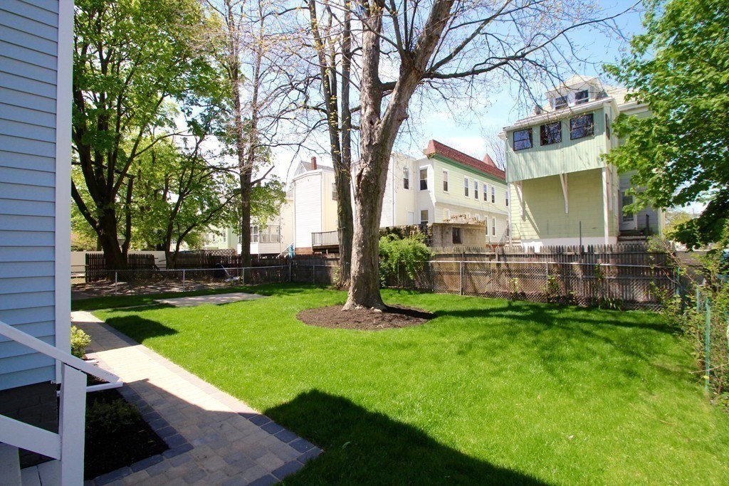 2 bed, 1 bath apartment for rent at 20 Tennyson St Unit 20, Magoun Square — photo 12 of 13