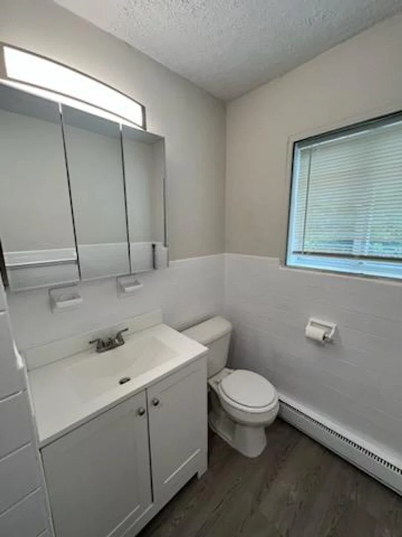 2 bed, 1 bath apartment for rent at 20 Thorn St Unit 14, Hyde Park — photo 13 of 13