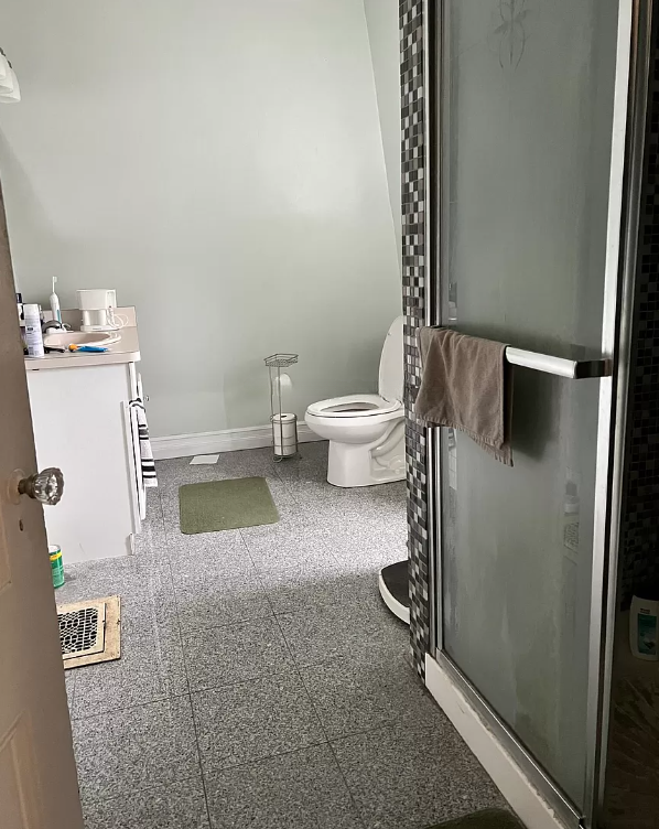 4 bed, 2 bath apartment for rent at 20 Thorpe St Unit 2, Prospect Hill — photo 13 of 16