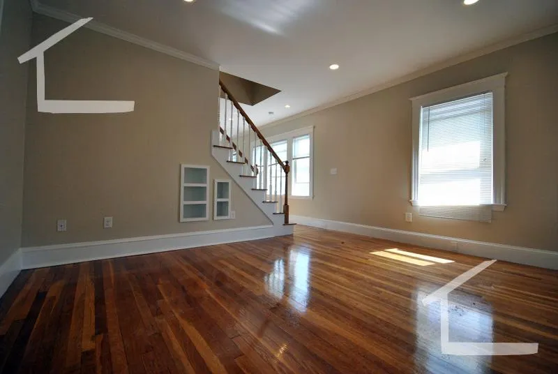 4 bed, 2 bath apartment for rent at 20 Tip Top St Unit 2, Oak Square — photo 10 of 16