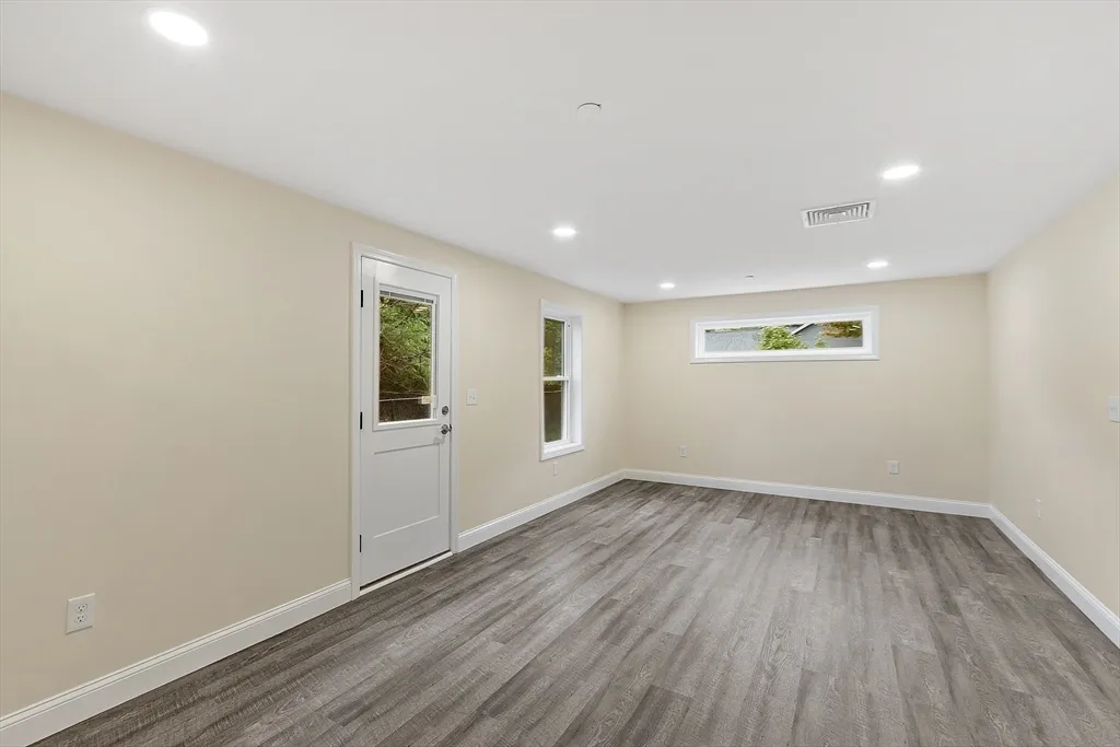 2 bed, 2 bath apartment for rent at 20 Townsend St Unit 1, Pepperell — photo 8 of 25