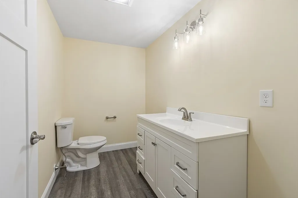 2 bed, 2 bath apartment for rent at 20 Townsend St Unit 2, Pepperell — photo 9 of 23