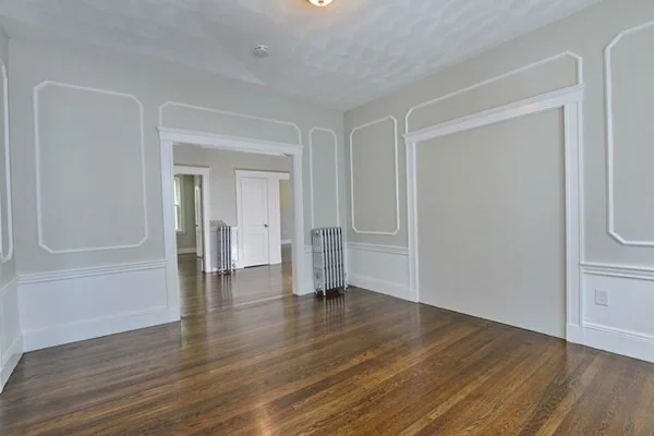 4 bed, 1 bath apartment for rent at 20 Tremlett St Unit 2, Dorchester — photo 8 of 22