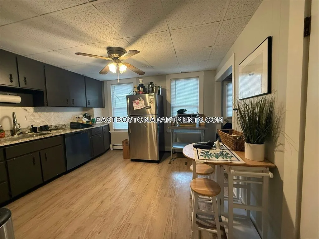 1 bed, 1 bath apartment for rent at 20 Trenton St Unit 1, Eagle Hill — photo 1 of 7