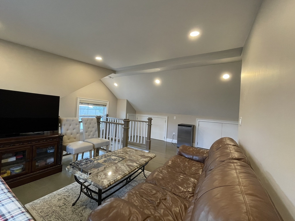 3 bed, 2 bath apartment for rent at 20 Trevalley Rd Unit 2, Revere — photo 14 of 27