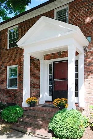4 bed, 3 bath apartment for rent at 20 Trinity Ter, Newton Center