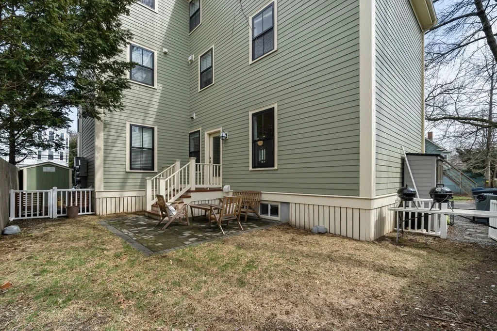 3 bed, 2 bath apartment for rent at 20 Tufts St Unit 20, Cambridgeport — photo 29 of 32