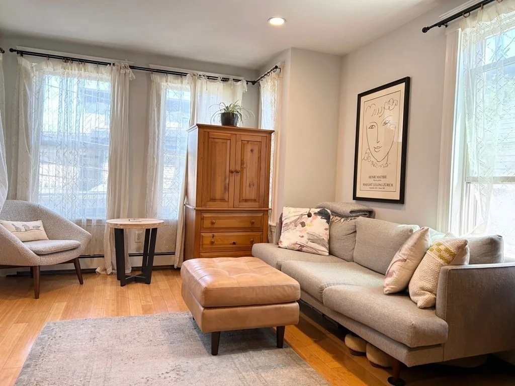 2 bed, 1 bath apartment for rent at 20 Village St Unit 2, Union Square — photo 4 of 12