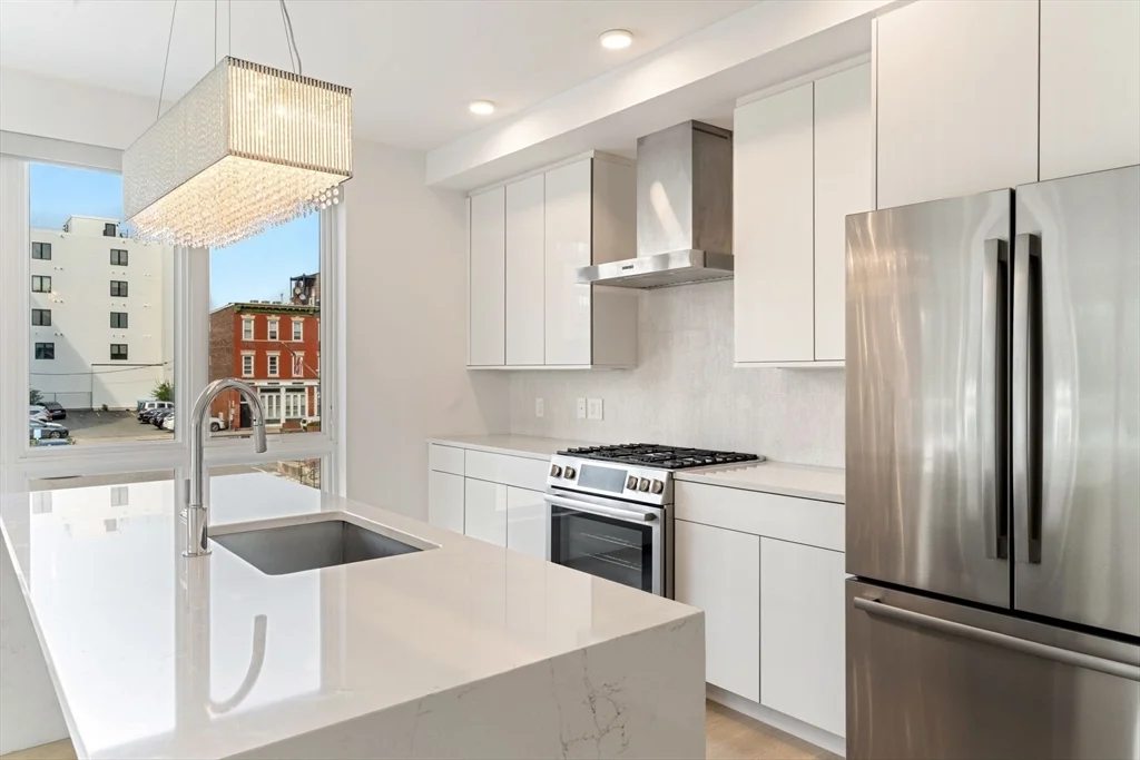 2 bed, 2 bath apartment for rent at 20 West Fifth St Unit 2L, South Boston