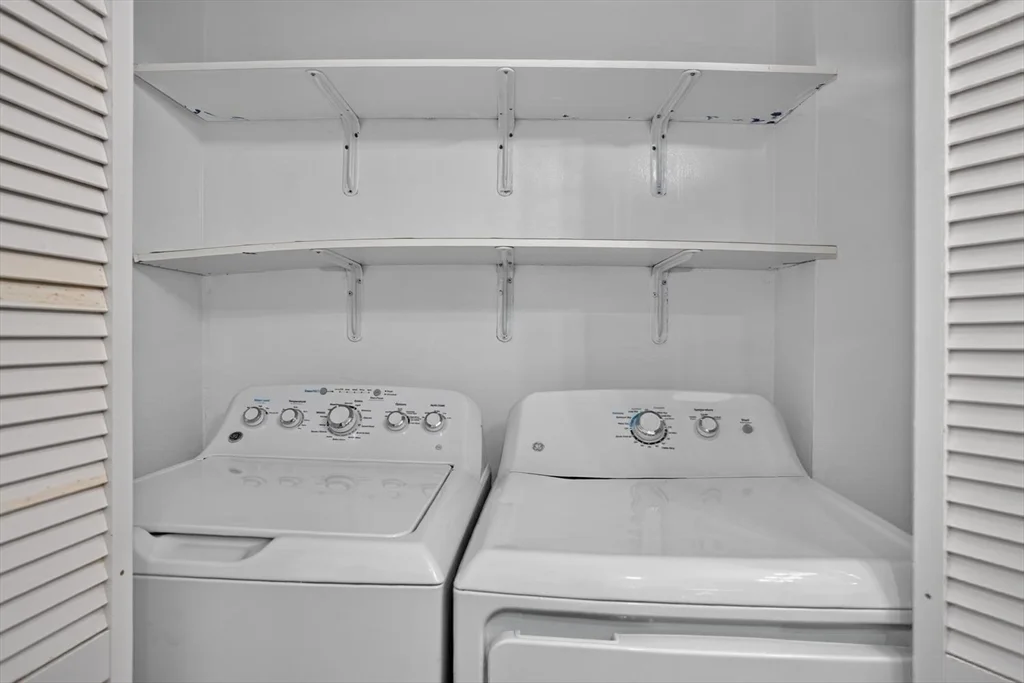 2 bed, 2 bath apartment for rent at 20 Walden Dr Unit 15, Natick — photo 15 of 23