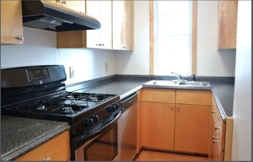 3 bed, 1 bath apartment for rent at 20 Walden Unit 2, Porter Square — photo 5 of 13