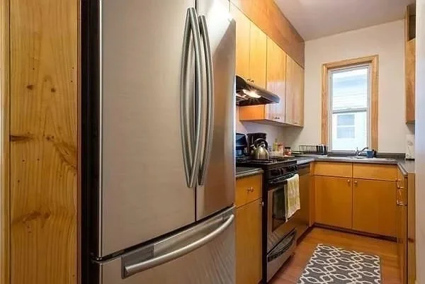 3 bed, 1 bath apartment for rent at 20 Walden Unit 2, Porter Square — photo 6 of 13