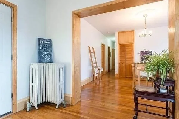 3 bed, 1 bath apartment for rent at 20 Walden Unit 2, Porter Square — photo 2 of 13