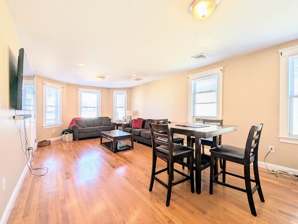 2 bed, 1 bath apartment for rent at 20 Warren St Unit 3, Peabody — photo 12 of 14