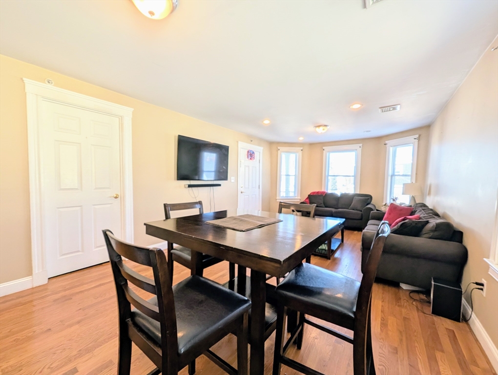 2 bed, 1 bath apartment for rent at 20 Warren St Unit 3, Peabody — photo 11 of 14