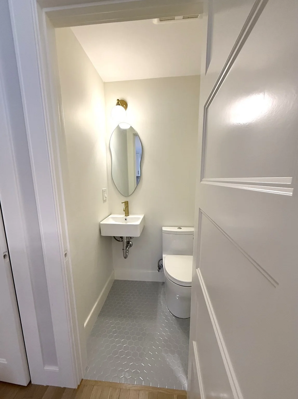3 bed, 1 bath apartment for rent at 20 Waushakum Blvd Unit 20, Framingham — photo 4 of 19