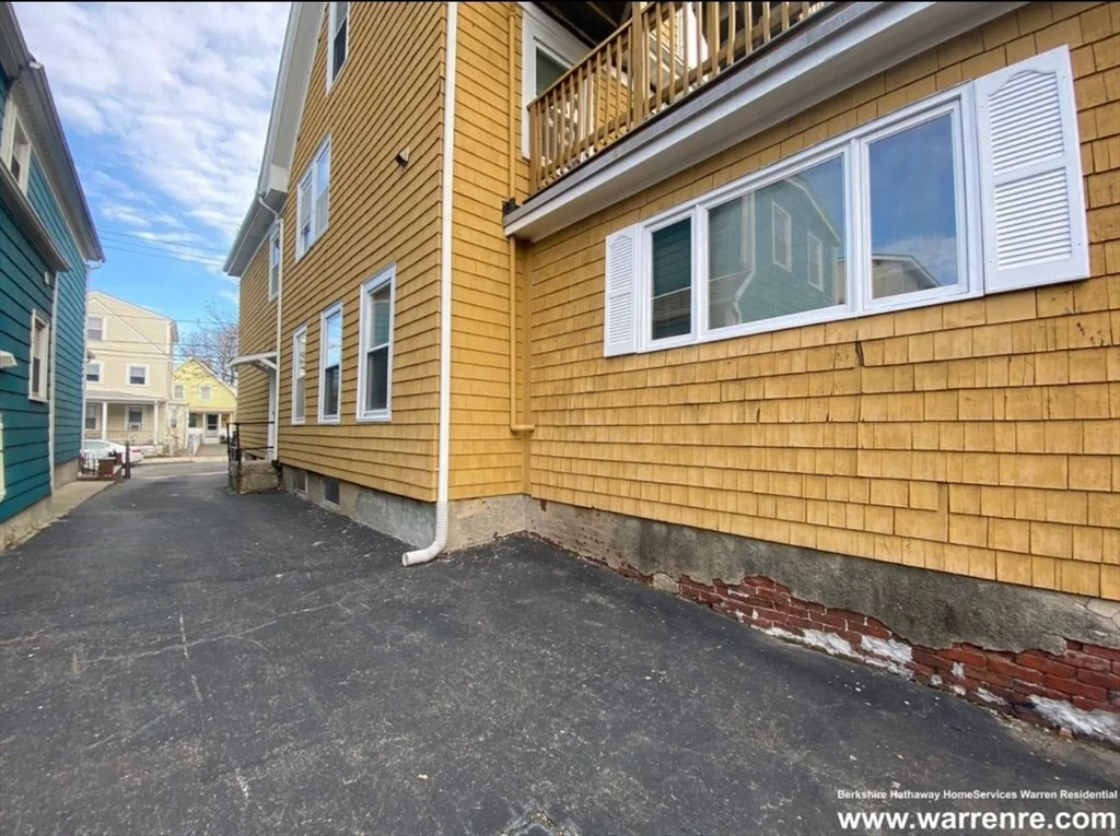 3 bed, 1 bath apartment for rent at 20 Webster St Unit 1, East Somerville — photo 17 of 18