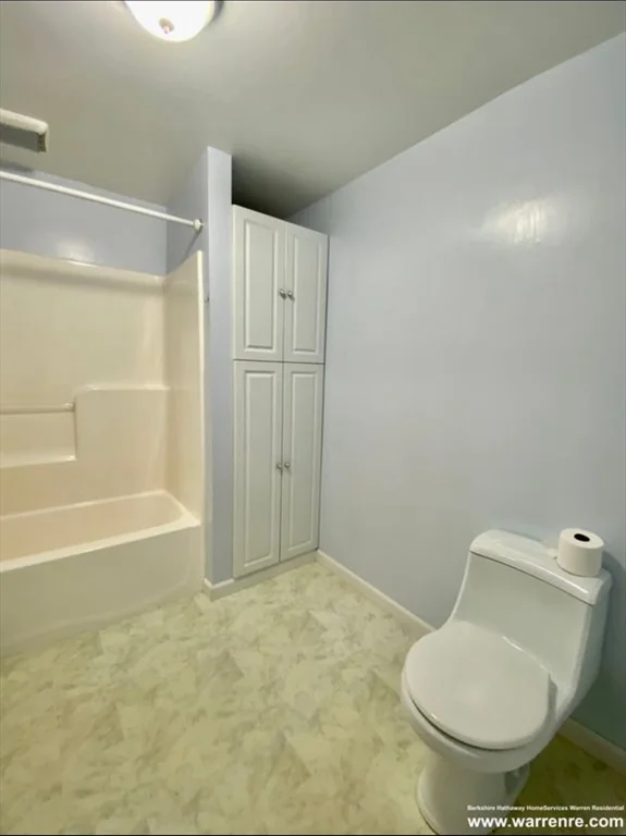 3 bed, 1 bath apartment for rent at 20 Webster St Unit 1, East Somerville — photo 12 of 18