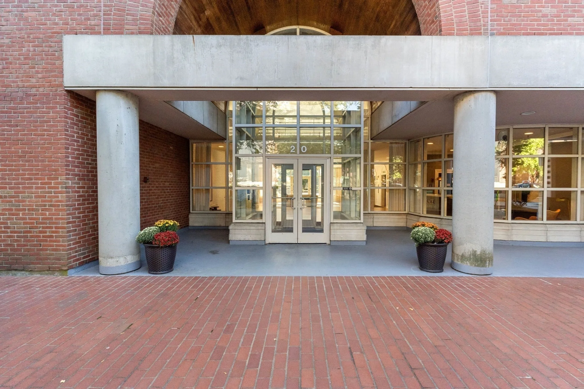 1 bed, 1 bath apartment for rent at 20 Webster St Unit 201, Coolidge Corner — photo 14 of 24