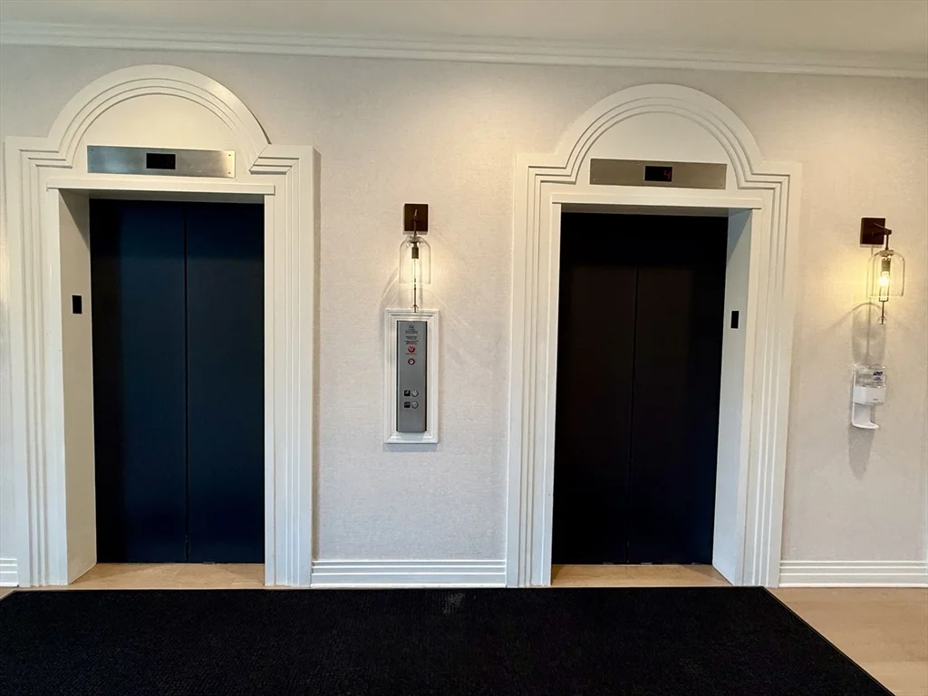 2 bed, 2 bath apartment for rent at 20 Webster St Unit 409, Coolidge Corner — photo 4 of 15