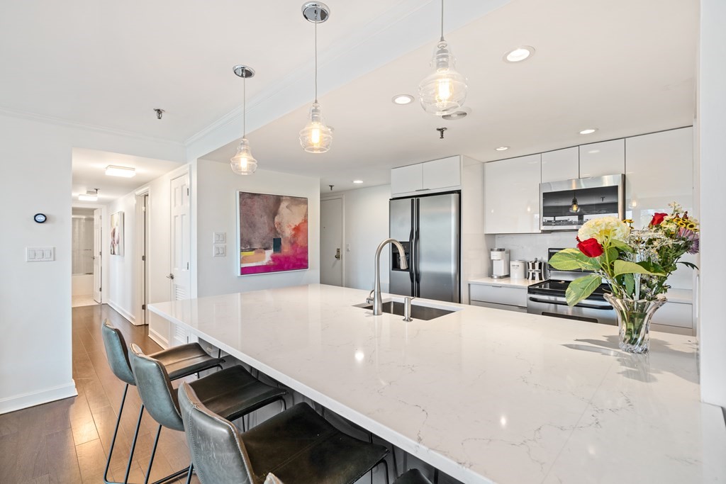 2 bed, 1.5 bath apartment for rent at 20 Webster St Unit 509, Coolidge Corner — photo 1 of 28