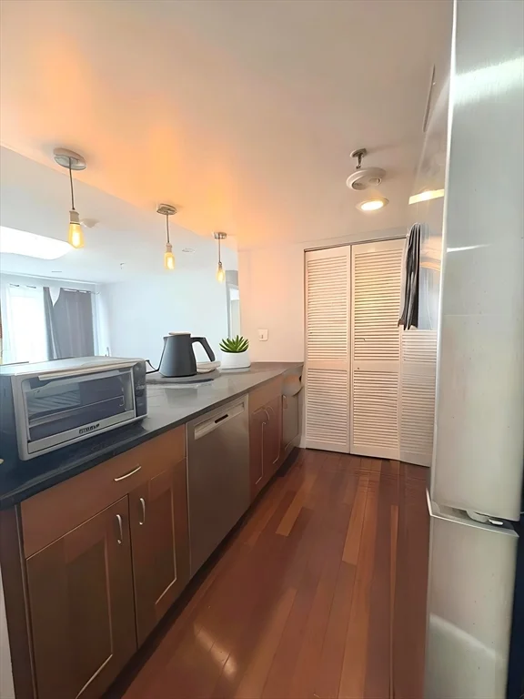 2 bed, 2 bath apartment for rent at 20 Webster St Unit 702, Coolidge Corner — photo 10 of 40