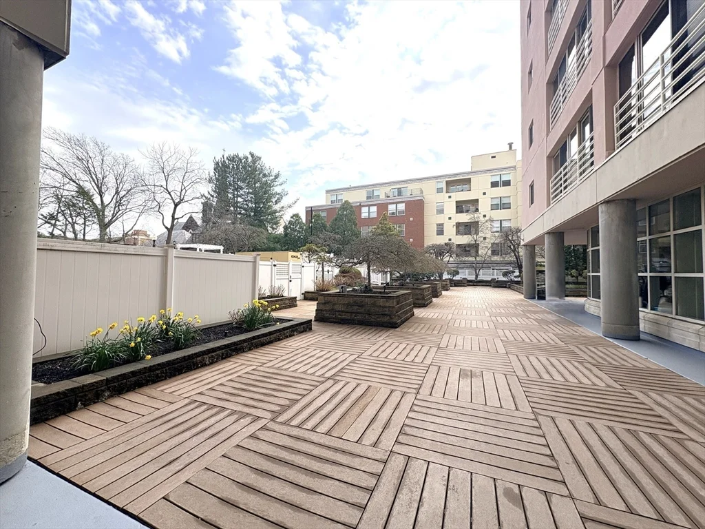 2 bed, 2 bath apartment for rent at 20 Webster St Unit 702, Coolidge Corner — photo 33 of 40