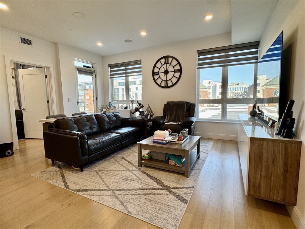 2 bed, 2 bath apartment for rent at 20 West Fifth St Unit 4F, South Boston — photo 5 of 38