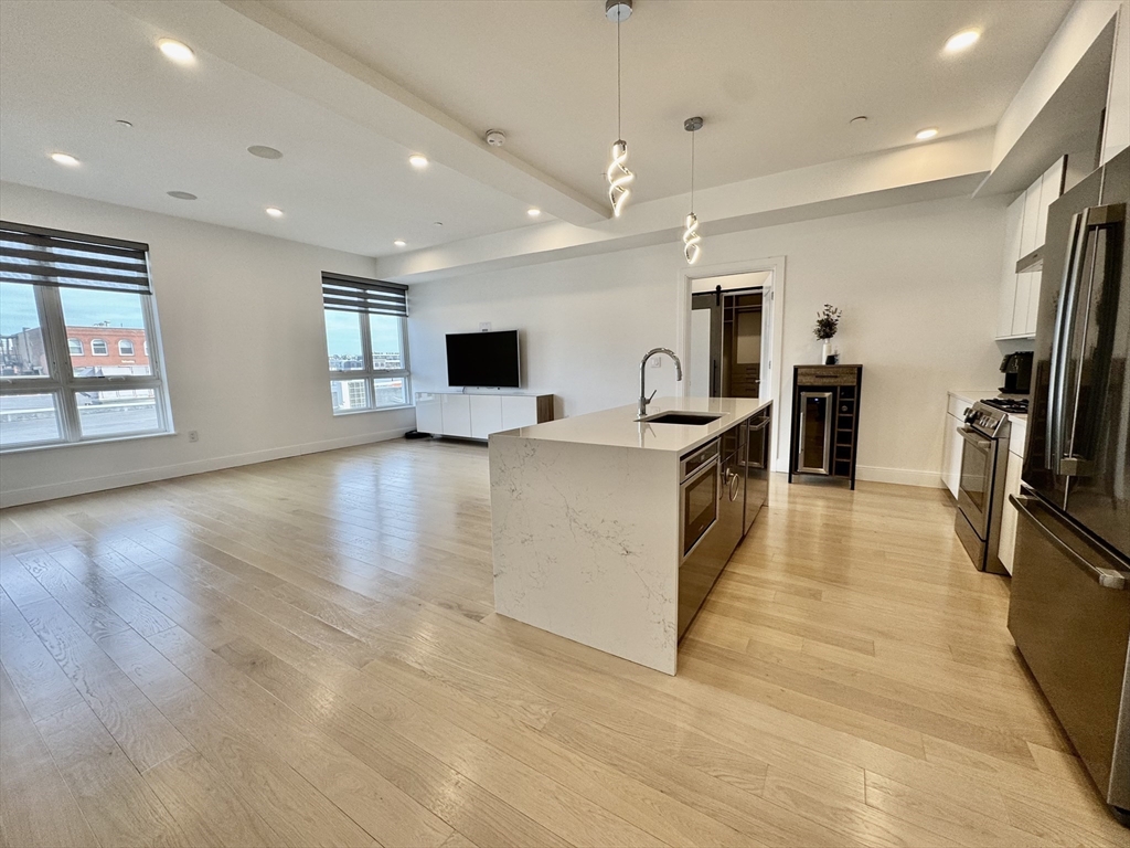 2 bed, 2 bath apartment for rent at 20 West Fifth St Unit 4F, South Boston — photo 2 of 38