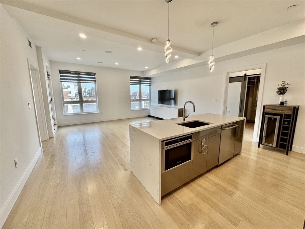 2 bed, 2 bath apartment for rent at 20 West Fifth St Unit 4F, South Boston
