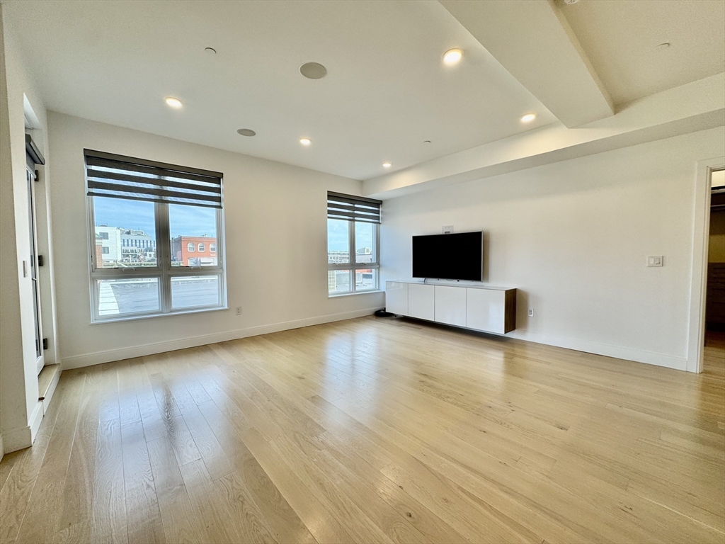 2 bed, 2 bath apartment for rent at 20 West Fifth St Unit 4F, South Boston — photo 6 of 38