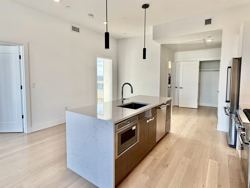 2 bed, 2 bath apartment for rent at 20 West Fifth St Unit C6, South Boston — photo 6 of 40