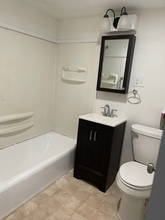 1 bed, 1 bath apartment for rent at 20 West St Unit 1 Lower R, Ayer — photo 6 of 13