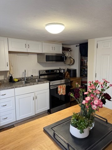 1 bed, 1 bath apartment for rent at 20 West Unit 3, Ayer — photo 3 of 10