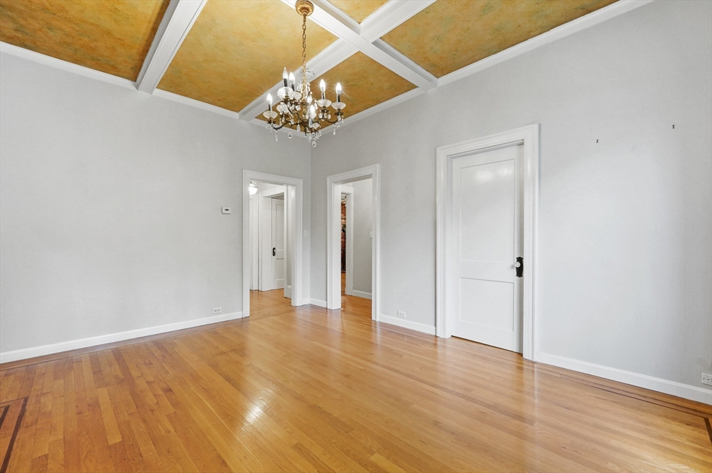 2 bed, 1 bath apartment for rent at 20 Willow St Unit 1, Newton — photo 9 of 12