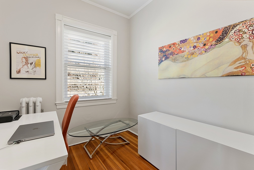 3 bed, 2 bath apartment for rent at 20 Winchester St Unit 8, Brookline — photo 4 of 22