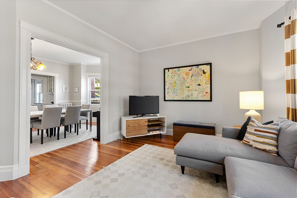 3 bed, 2 bath apartment for rent at 20 Winchester St Unit 8, Brookline — photo 5 of 22