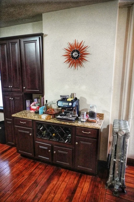 3 bed, 2 bath apartment for rent at 20 Winchester Unit 4, Coolidge Corner — photo 5 of 10