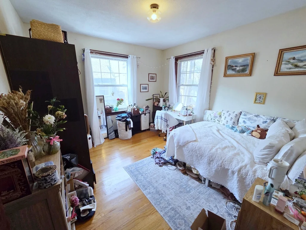 3 bed, 2 bath apartment for rent at 20 Winchester Unit 4, Coolidge Corner — photo 10 of 10