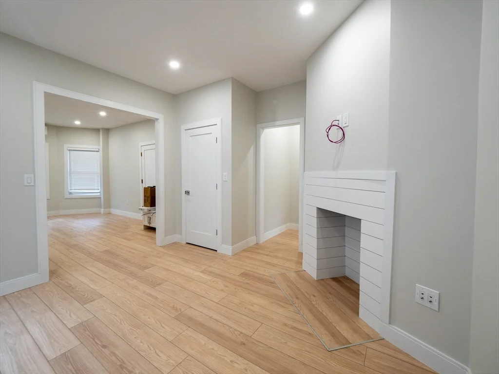1 bed, 1 bath apartment for rent at 20 Winslow Rd Unit 1, Coolidge Corner — photo 5 of 11