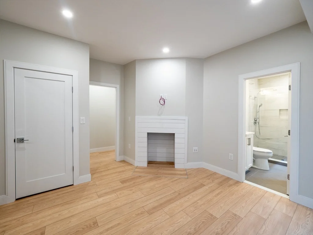 1 bed, 1 bath apartment for rent at 20 Winslow Rd Unit 1, Coolidge Corner — photo 6 of 11