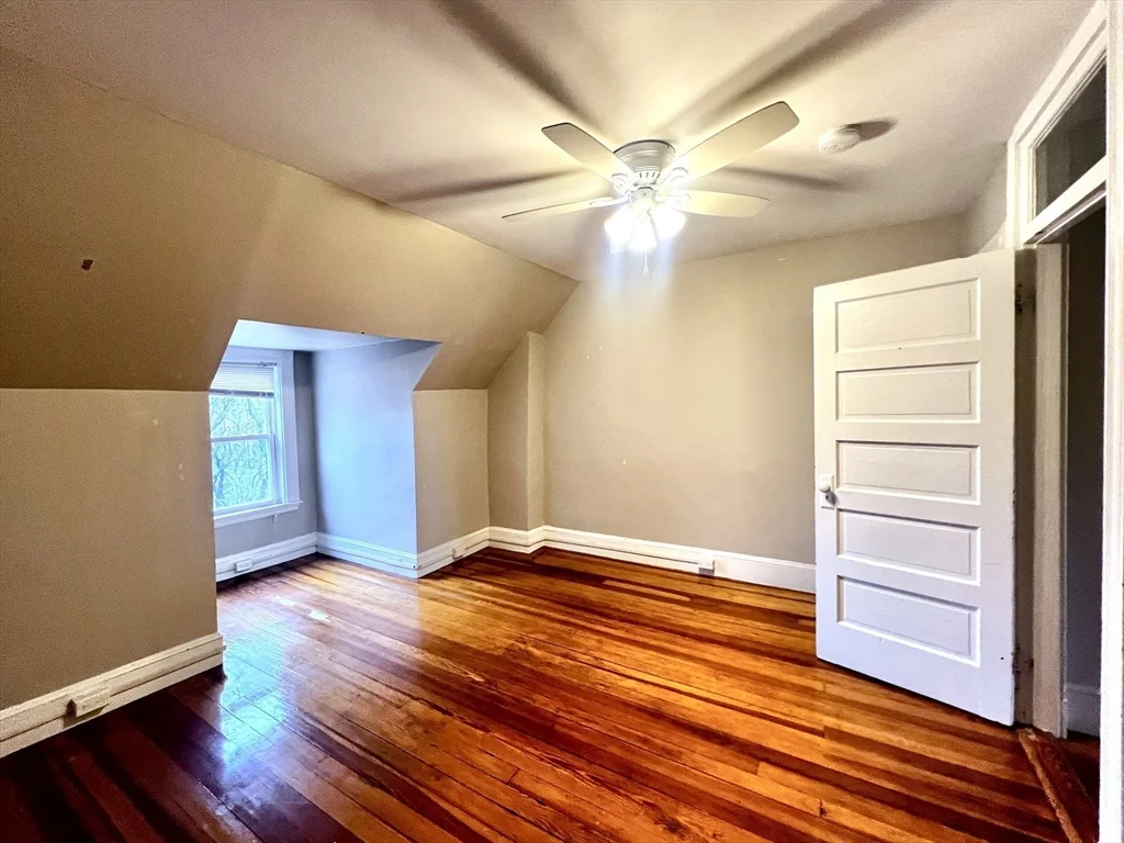 3 bed, 1 bath apartment for rent at 20 Winslow Rd Unit 2, North Brookline — photo 10 of 13