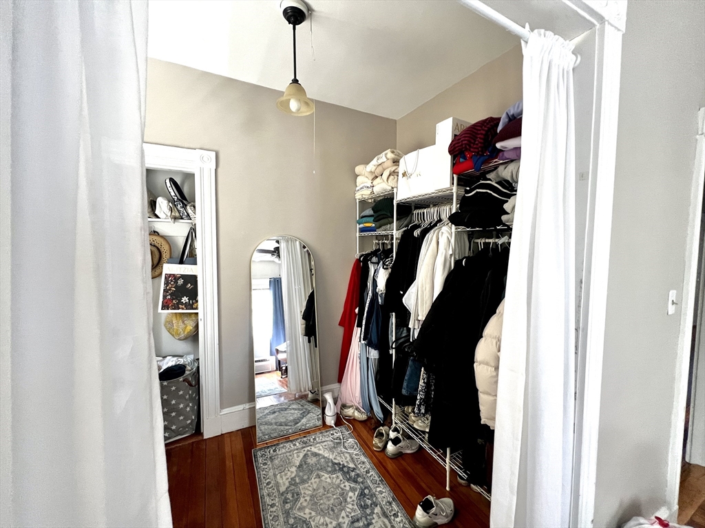 3 bed, 1 bath apartment for rent at 20 Winslow Rd Unit 2M, North Brookline — photo 8 of 12
