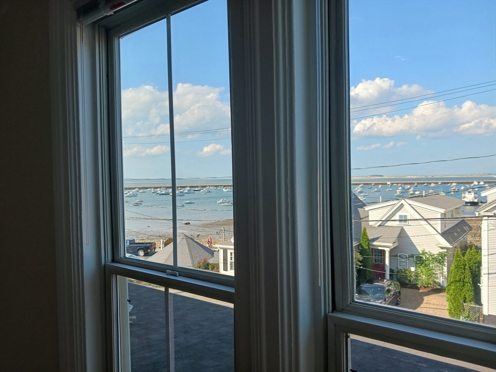 1 bed, 1 bath apartment for rent at 20 Winslow St Unit 4, Plymouth