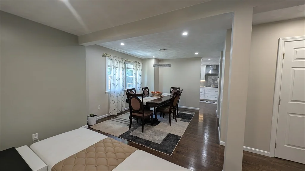3 bed, 2 bath apartment for rent at 20 Winterberry Way, Bedford — photo 9 of 41