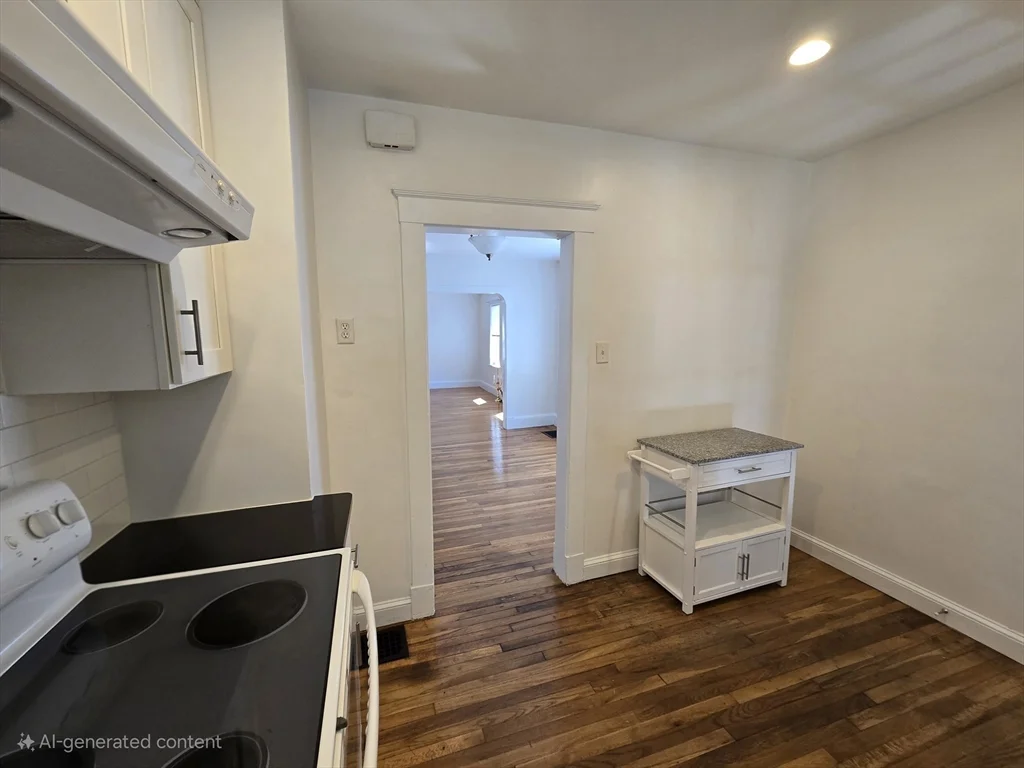 2 bed, 1 bath apartment for rent at 20 Winthrop Park Unit 20, Quincy — photo 4 of 22