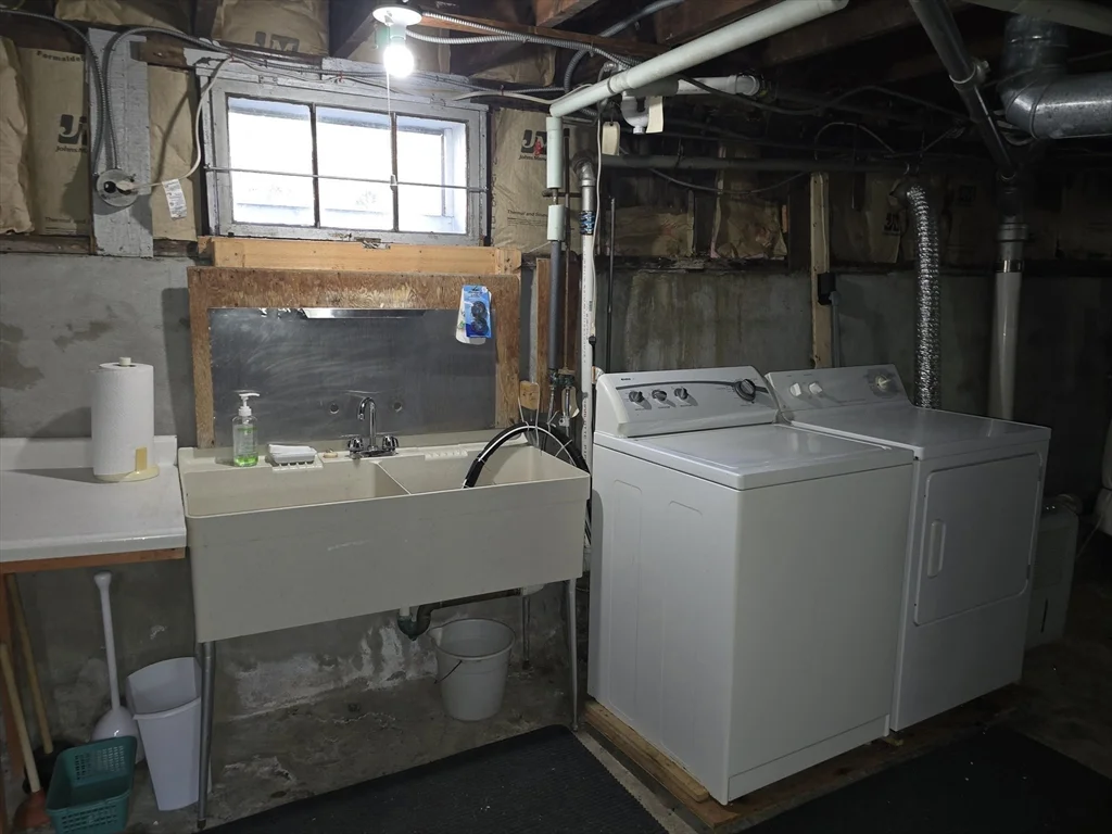 2 bed, 1 bath apartment for rent at 20 Winthrop Park Unit 20, Quincy — photo 19 of 22