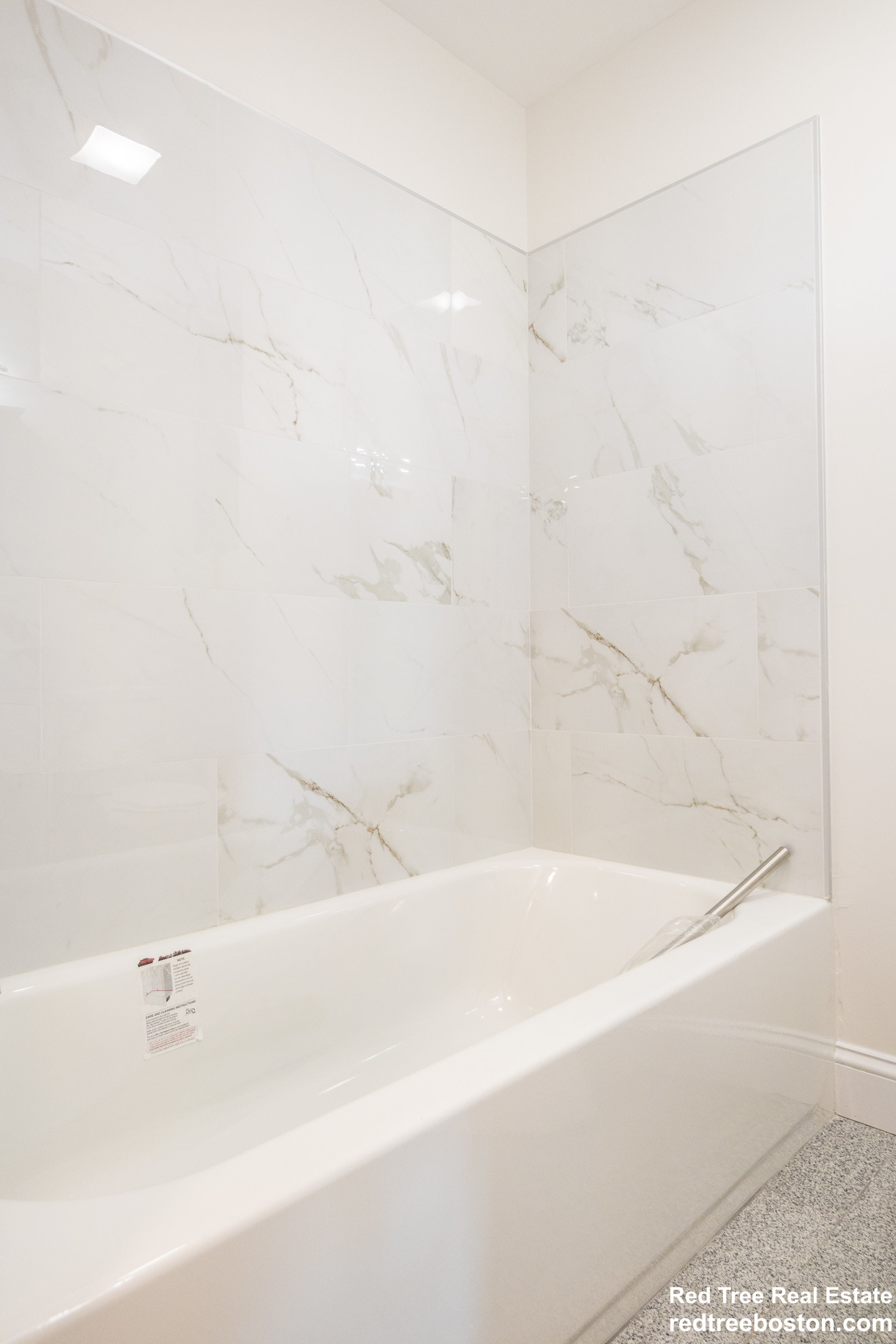 4 bed, 2 bath apartment for rent at 20 Winthrop St Unit 3, Roxbury — photo 8 of 11