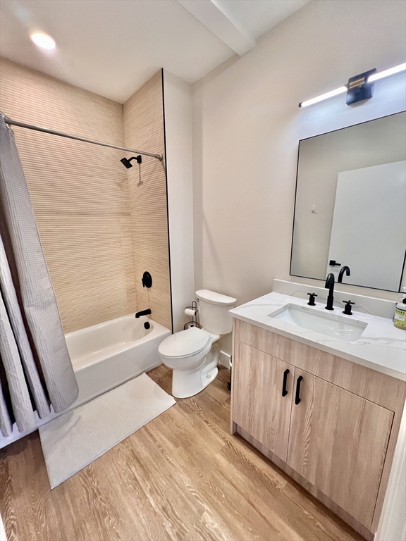 2 bed, 2 bath apartment for rent at 20 Woburn St Unit 201, Reading — photo 2 of 13